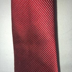 AUTHENTIC Red Giorgio Armani Tie - Looks brand new